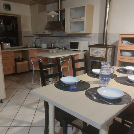 La Dimora Del Borgo Lägenhet Pinerolo Exteriör bild